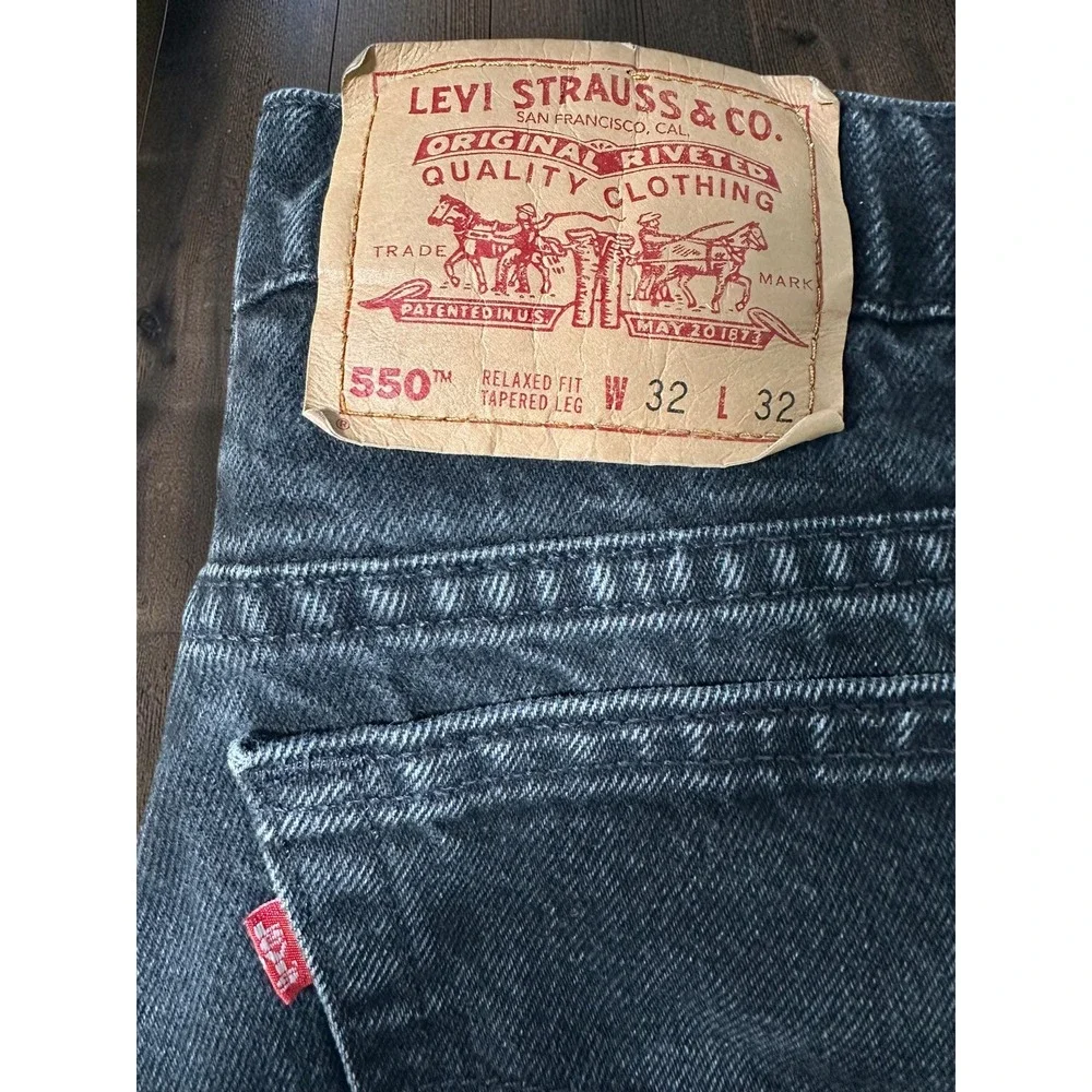 Vintage Levis 550 Relaxed Fit Tapered Leg Black Jeans Made in USA 32x32